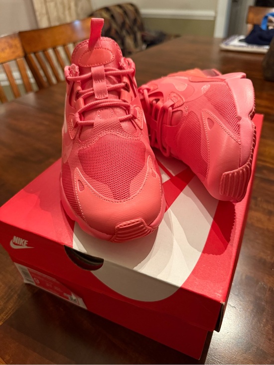 Nike Shoes - Nike Women’s Bright Pink Runner Sneakers